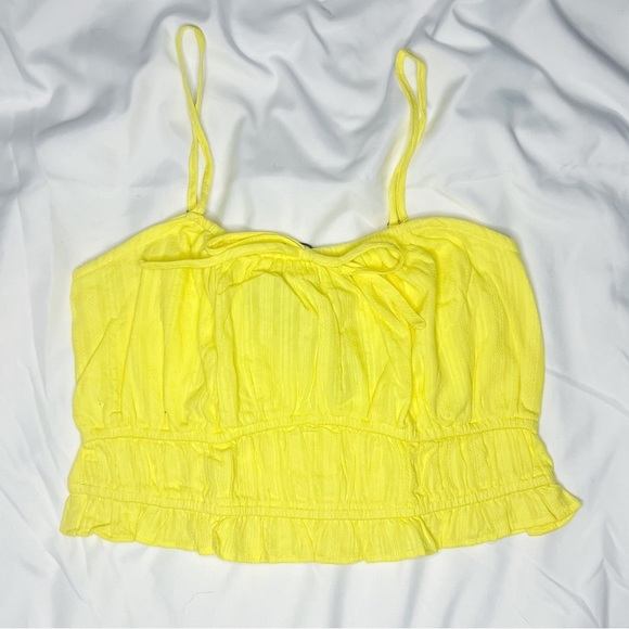 Shinestar Tops - ❌SOLD❌ Shinestar Juniors Spaghetti Strap Crop Top - Bright Yellow, Size S